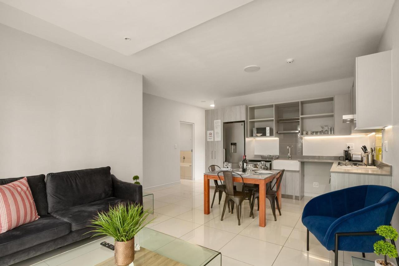 Easy Stay - The Median Rosebank Johannesburg Dış mekan fotoğraf