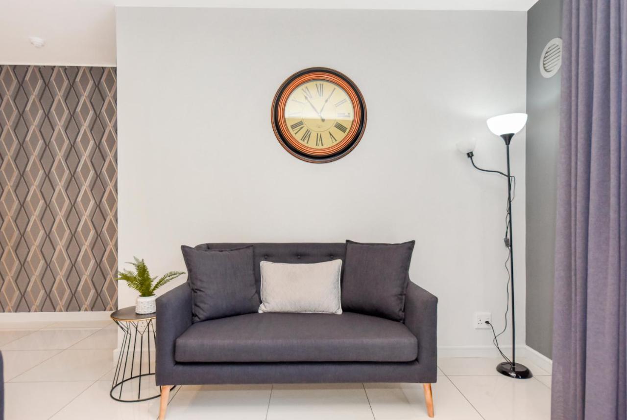 Easy Stay - The Median Rosebank Johannesburg Dış mekan fotoğraf