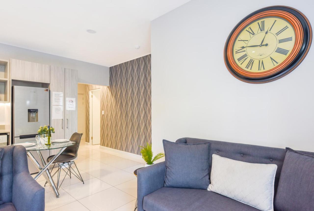 Easy Stay - The Median Rosebank Johannesburg Dış mekan fotoğraf