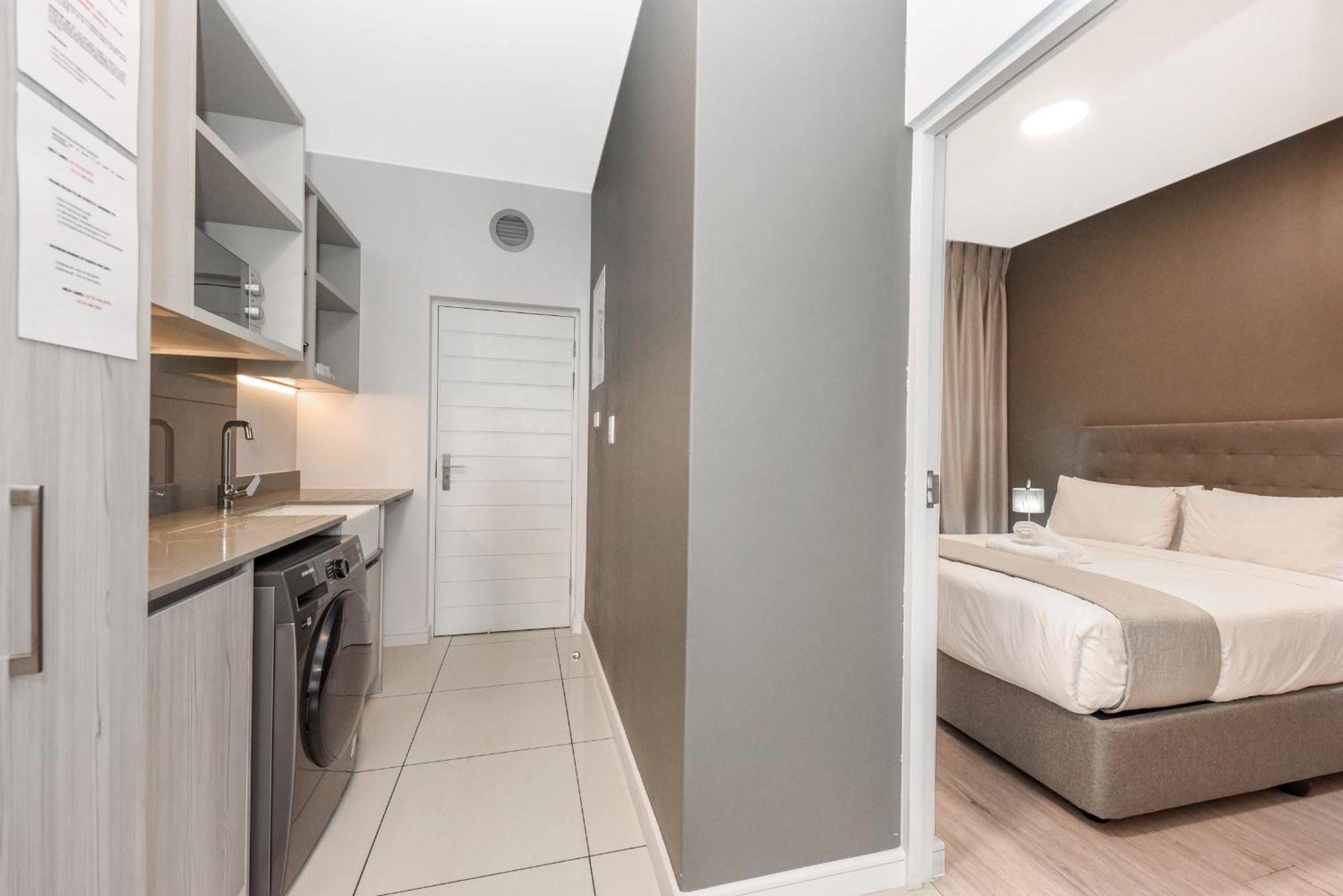 Easy Stay - The Median Rosebank Johannesburg Dış mekan fotoğraf